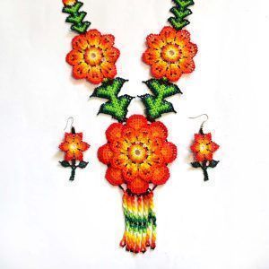 Collar con aretes | Huichol