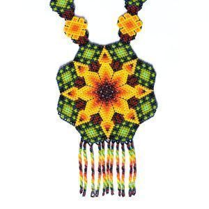 Plastron Chaquira : Huichol