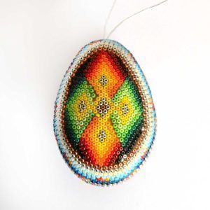 Huevo : Art Huichol