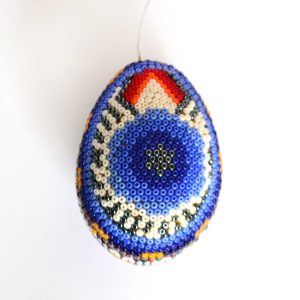 Huevo : Art Huichol