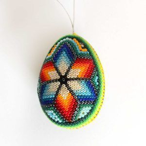 Huevo : Art Huichol