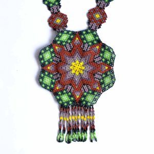 Pectoral de chaquira | Huichol