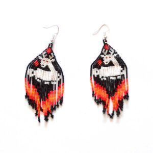 Aretes de microchaquira huichol